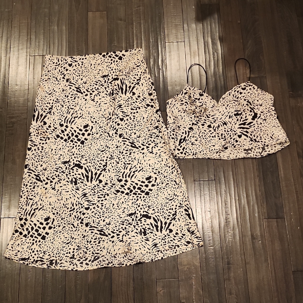Timing Satin Two-Piece Animal Print Skirt and Crop Top Set - Beige & Black